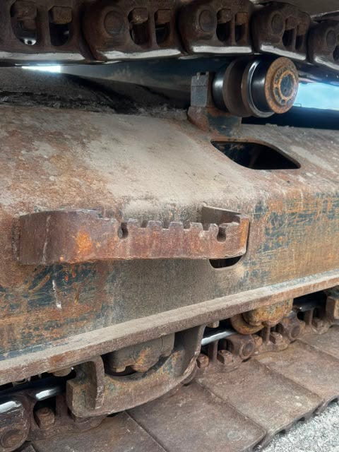 Hitachi ZX225LC-6 – bilde 11 av 22