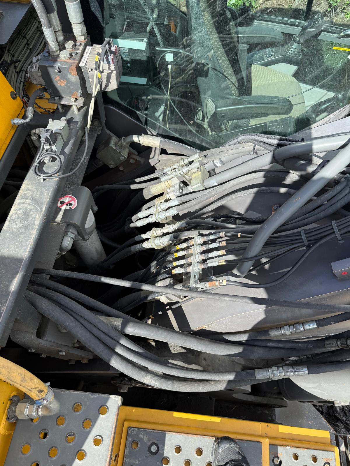 Volvo EC250EL – bilde 13 av 34