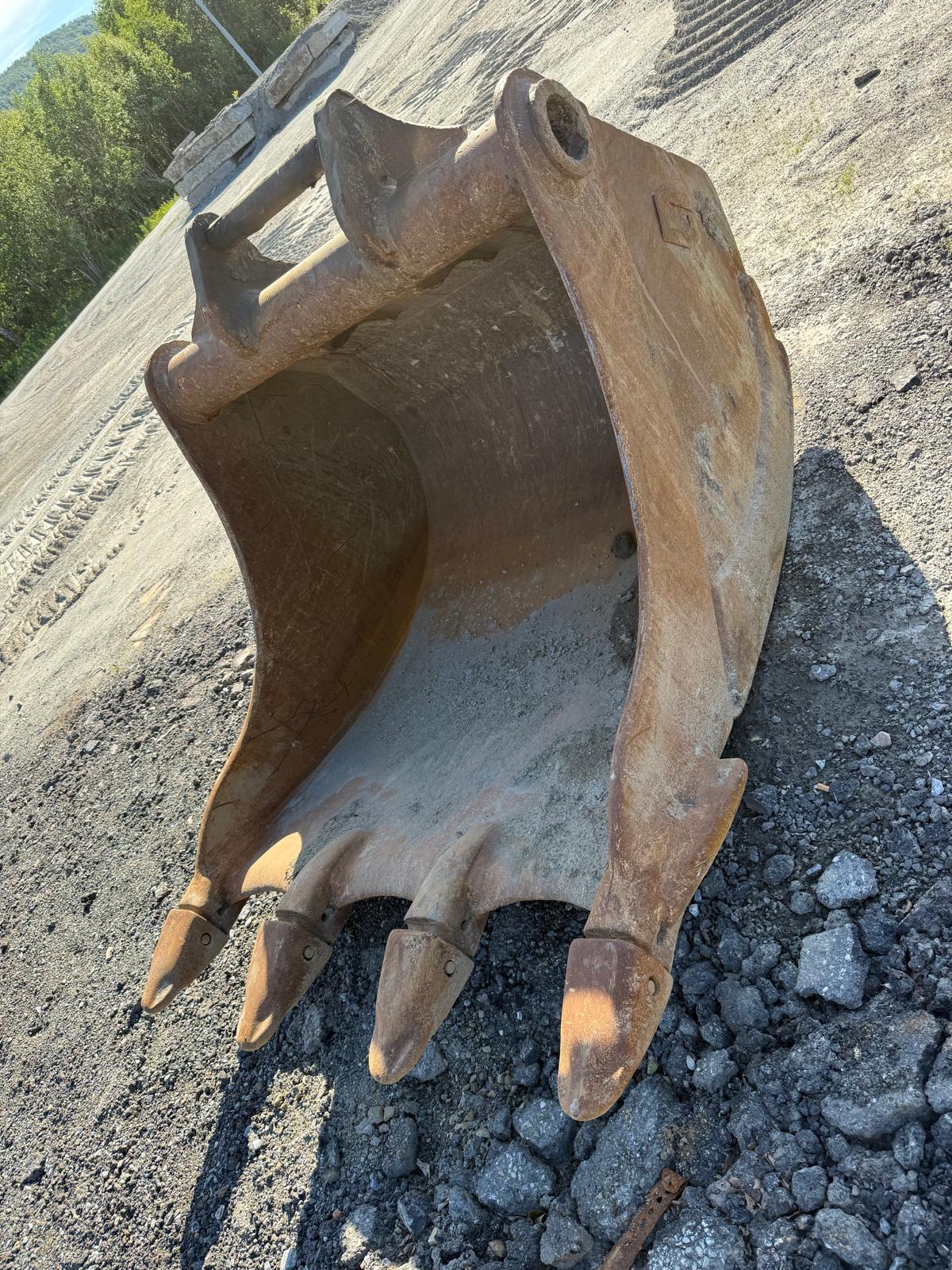 Volvo EC250EL – bilde 28 av 34