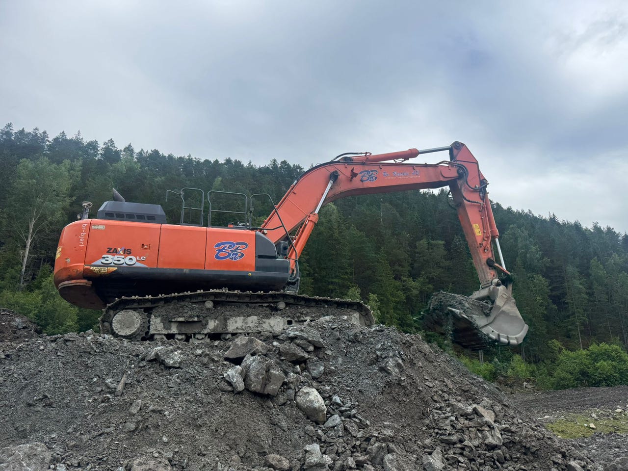 Hitachi ZX350-6 – bilde 1 av 12