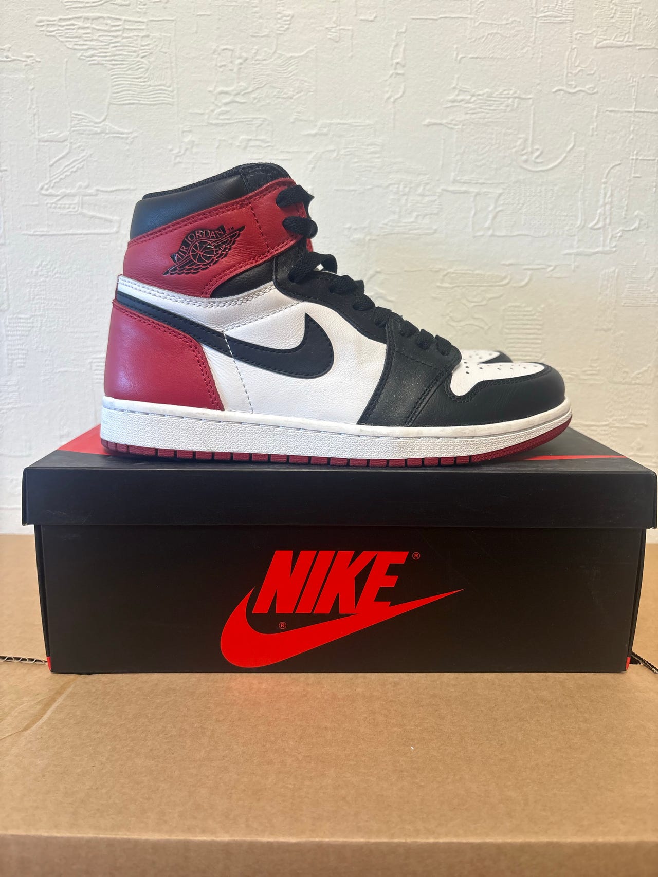 AIR JORDAN 1 HIGH OG (str 41) | FINN-torget