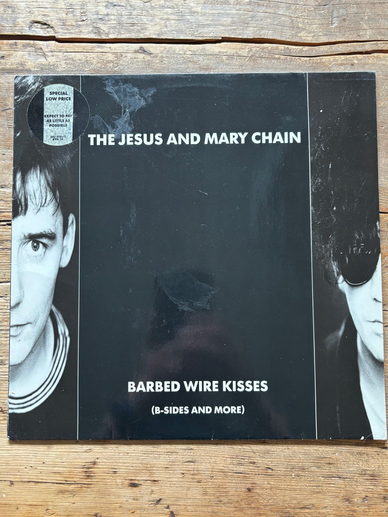 The Jesus and Mary Chain – Barbed Wire Kisses (1988) LP – Original