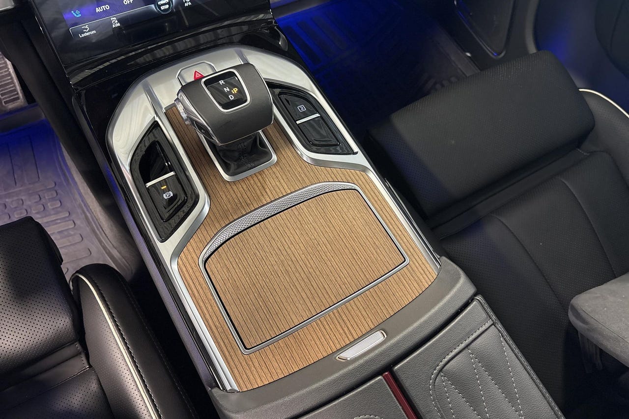 Hongqi E-HS9 22 hos Sommerseth
