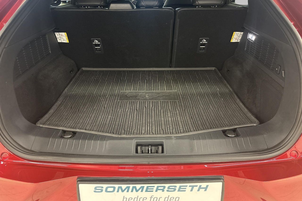 Ford Mustang Mach-E 12 hos Sommerseth