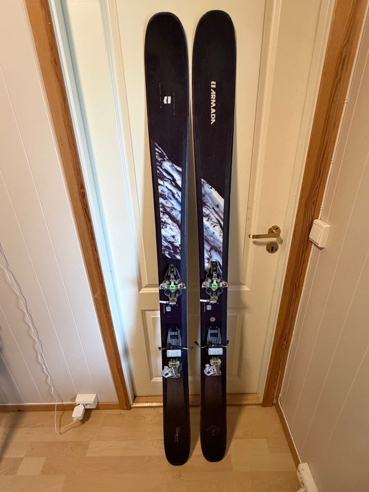 Armada Tracer 108 172cm / G3 FELLER / Dynafit Radical ST 10 tech