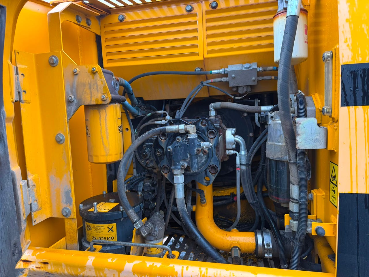 JCB JS210LC – bilde 6 av 20