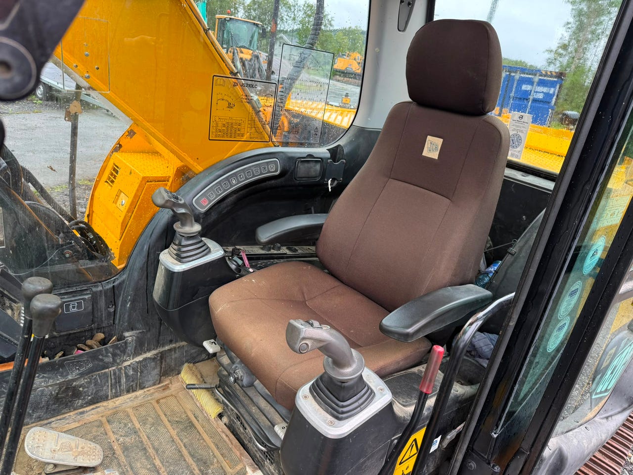 JCB JS210LC – bilde 12 av 20