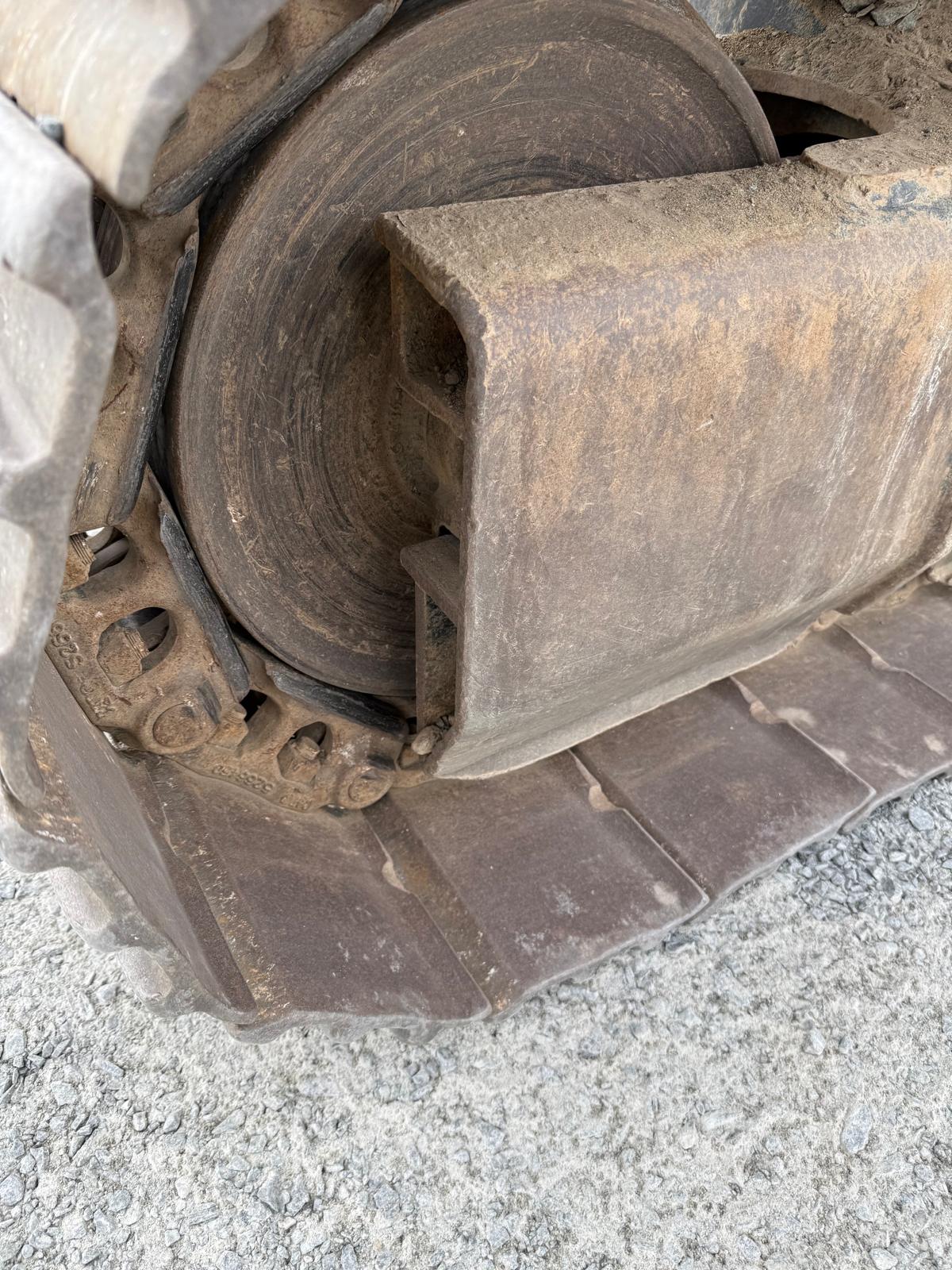 Cat 326 – bilde 12 av 26