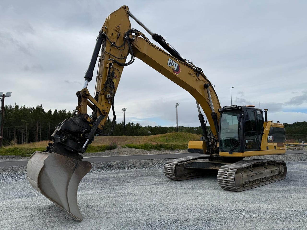 Cat 326 – bilde 1 av 26