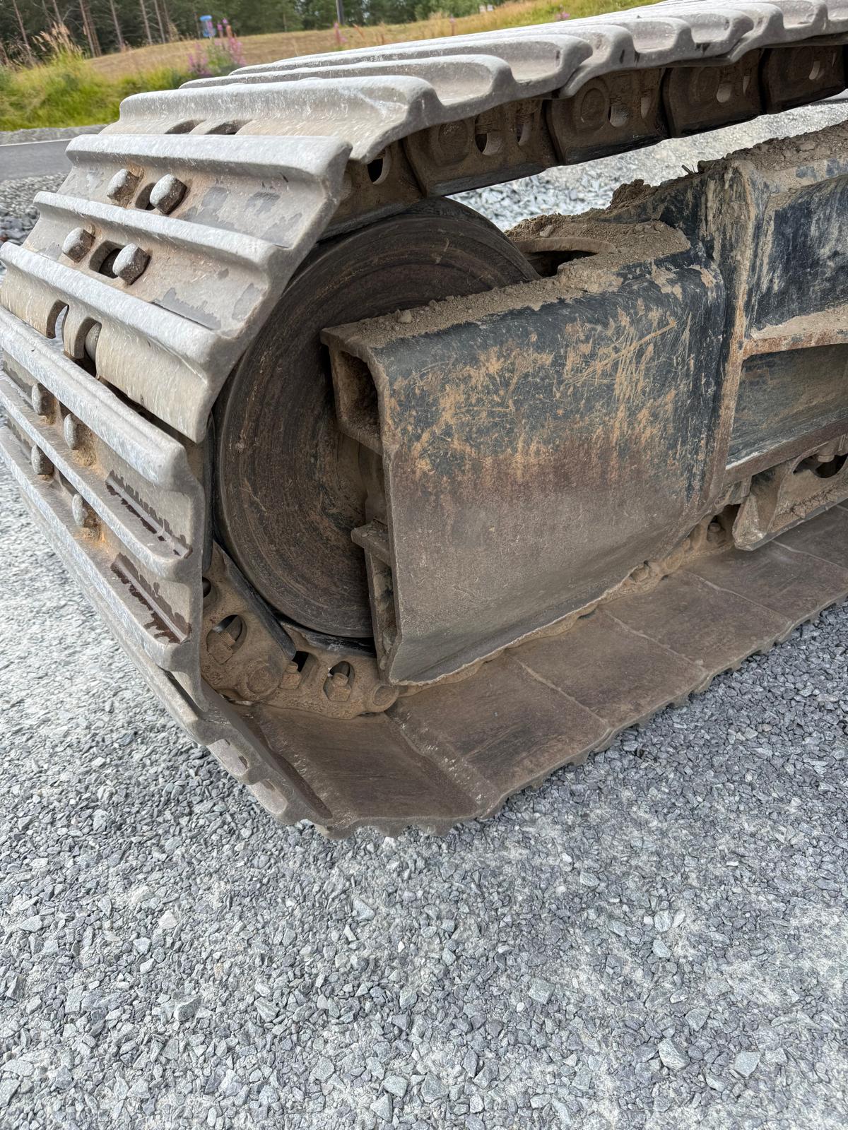 Cat 326 – bilde 14 av 26