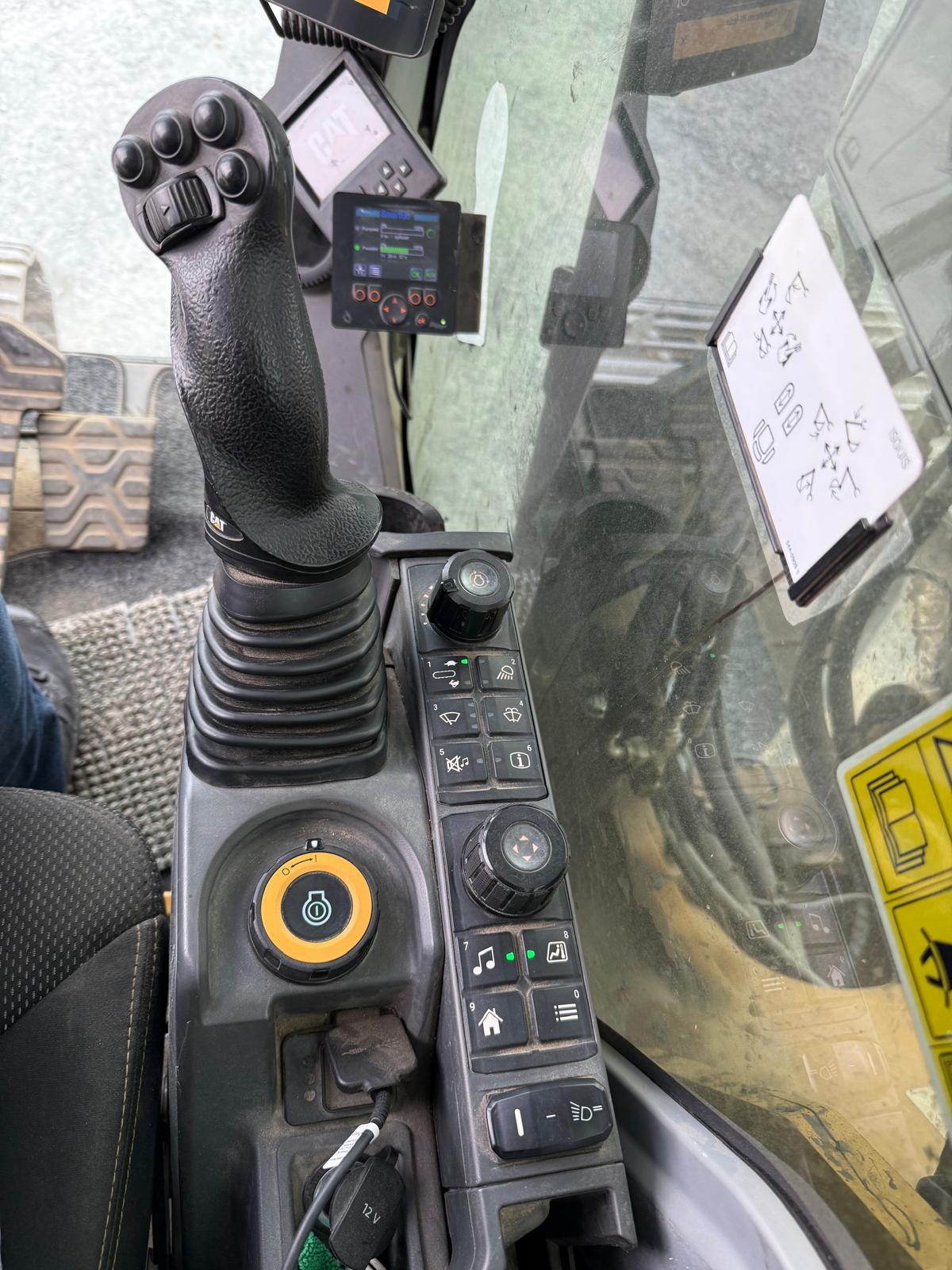 Cat 326 – bilde 21 av 26