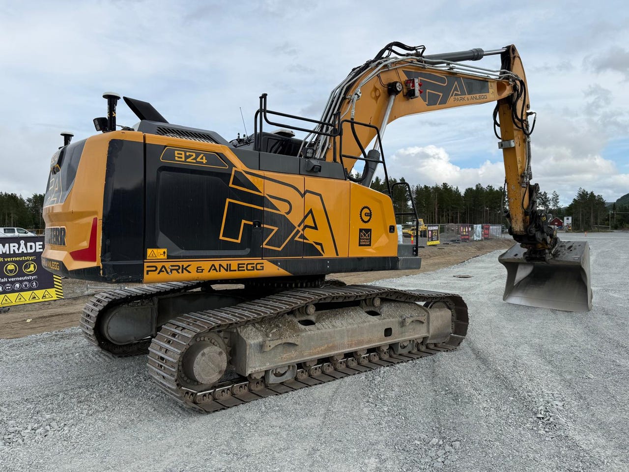 Liebherr 924 – bilde 3 av 26