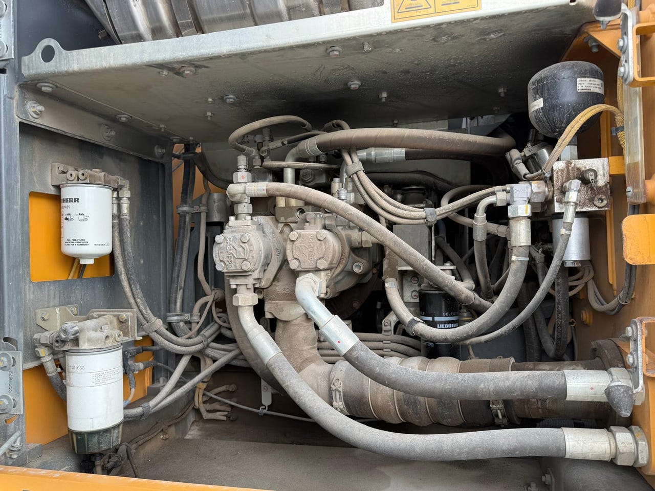 Liebherr 924 – bilde 8 av 26