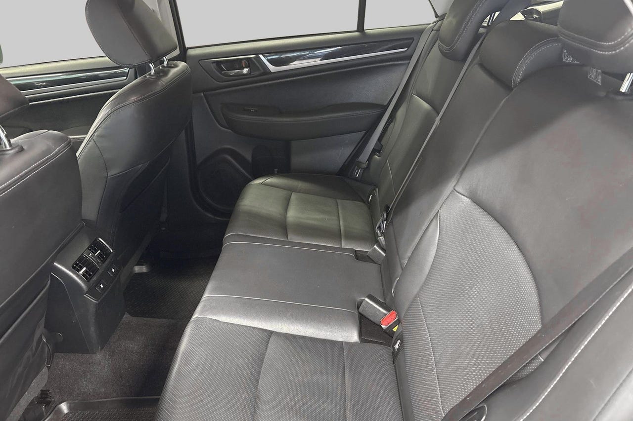 Subaru Outback 25 hos Sommerseth