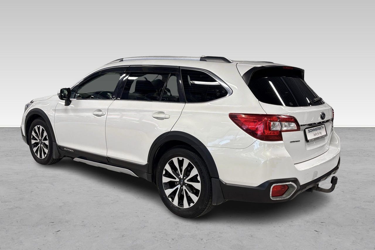 Subaru Outback 8 hos Sommerseth