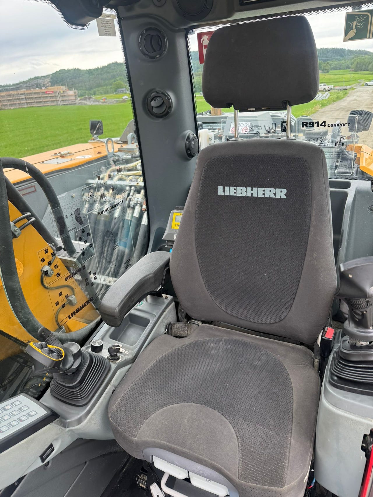 Liebherr R914 K – bilde 10 av 32