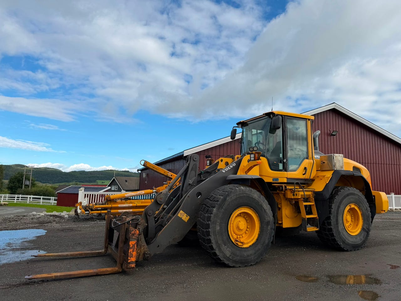 Volvo L110G – bilde 1 av 24