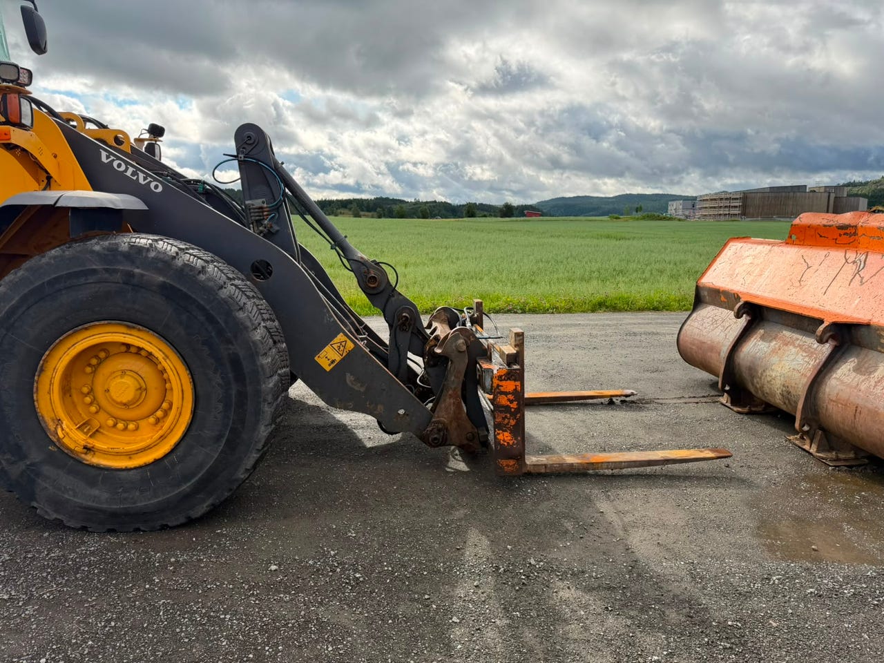 Volvo L110G – bilde 15 av 24