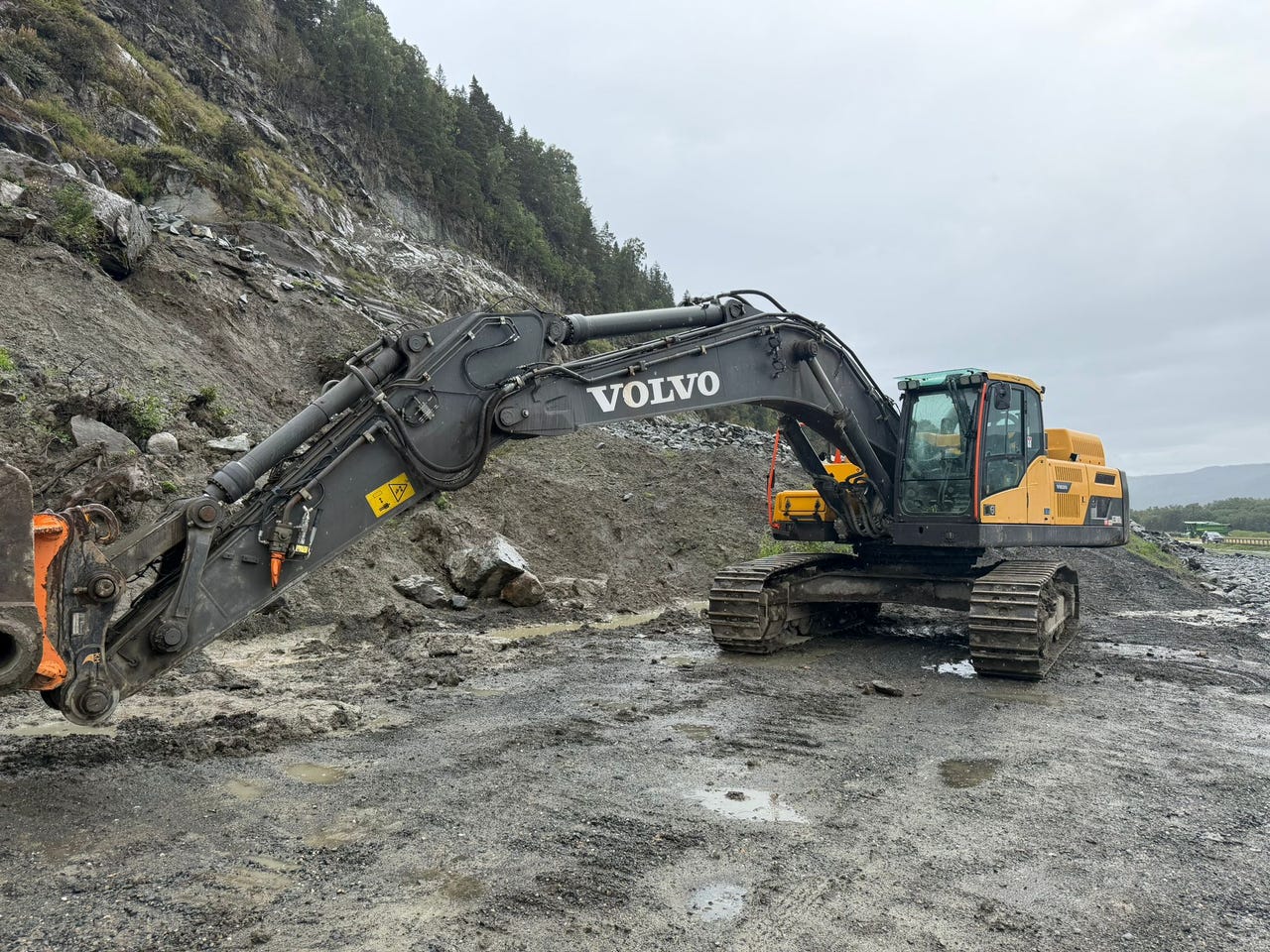 Volvo EC380 DL – bilde 7 av 22