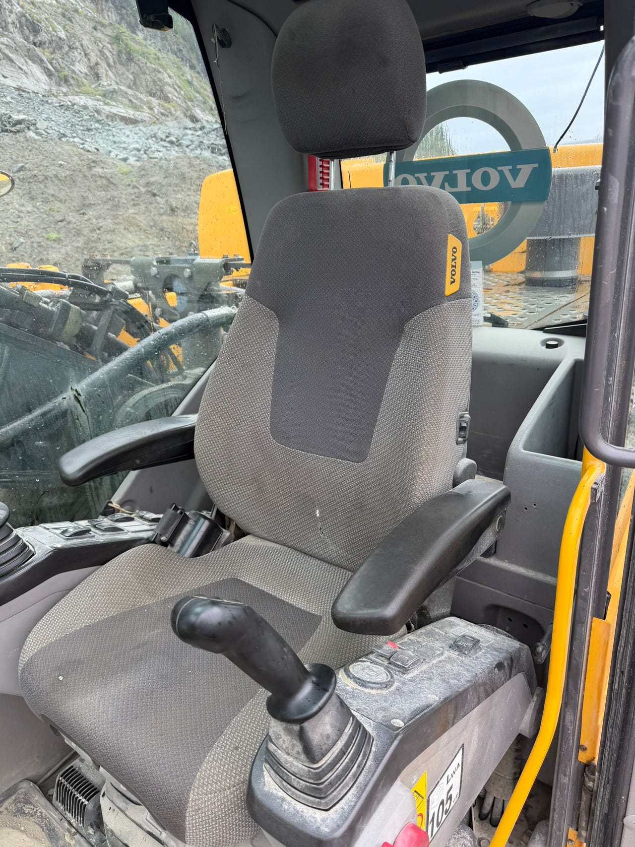 Volvo EC380 DL – bilde 11 av 22