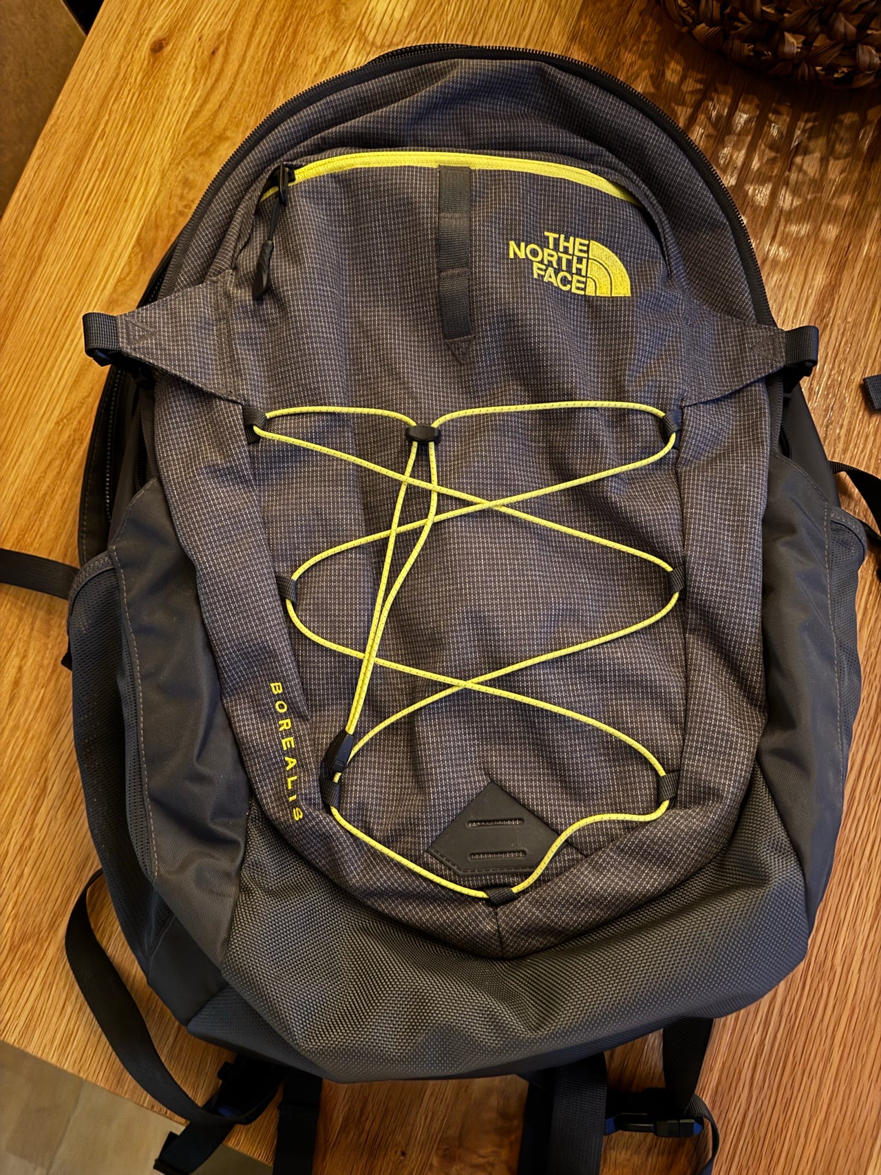 The North Face Borealis sekk grå unisex