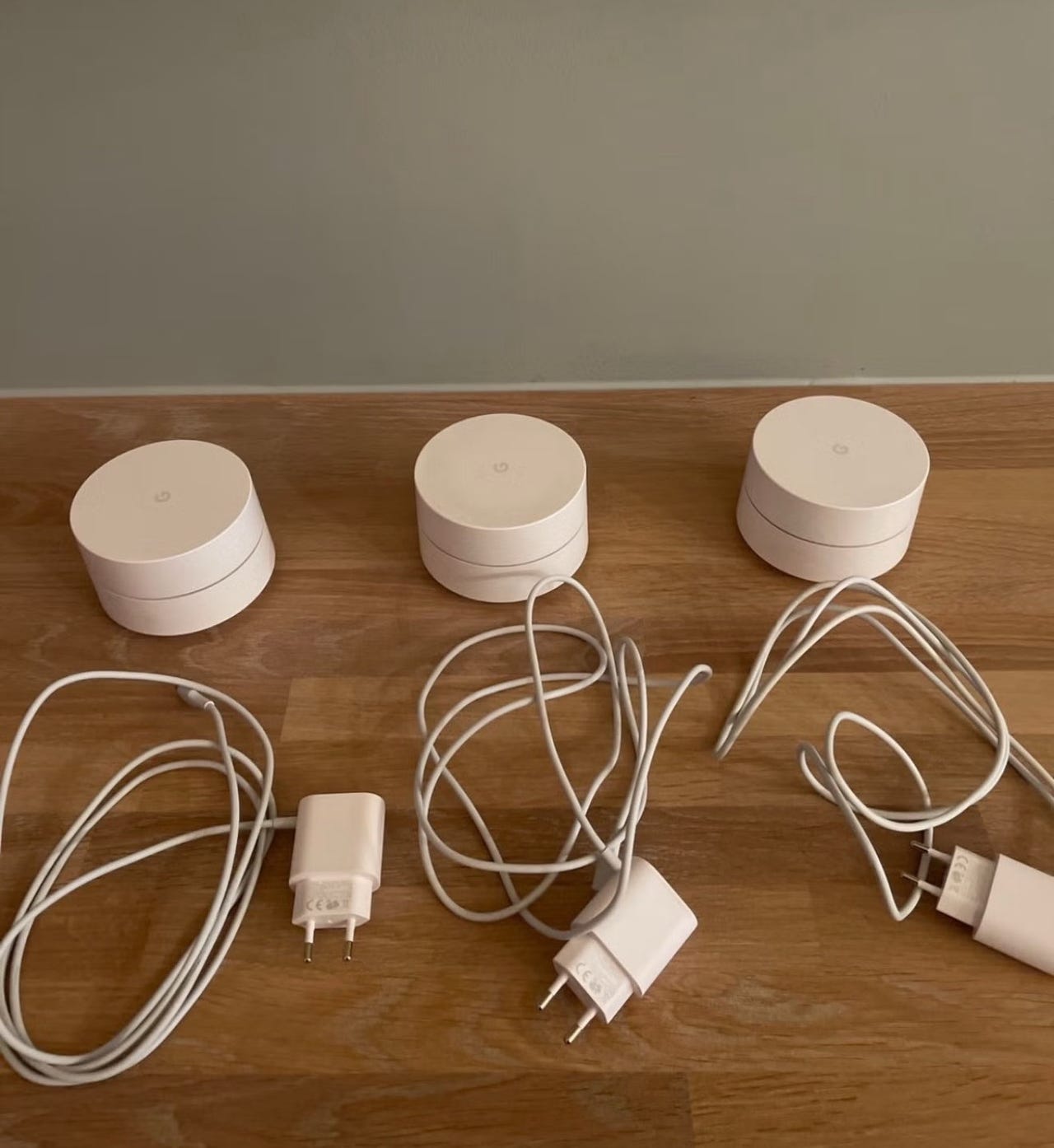 Google Wifi ruter mesh-sett hvit