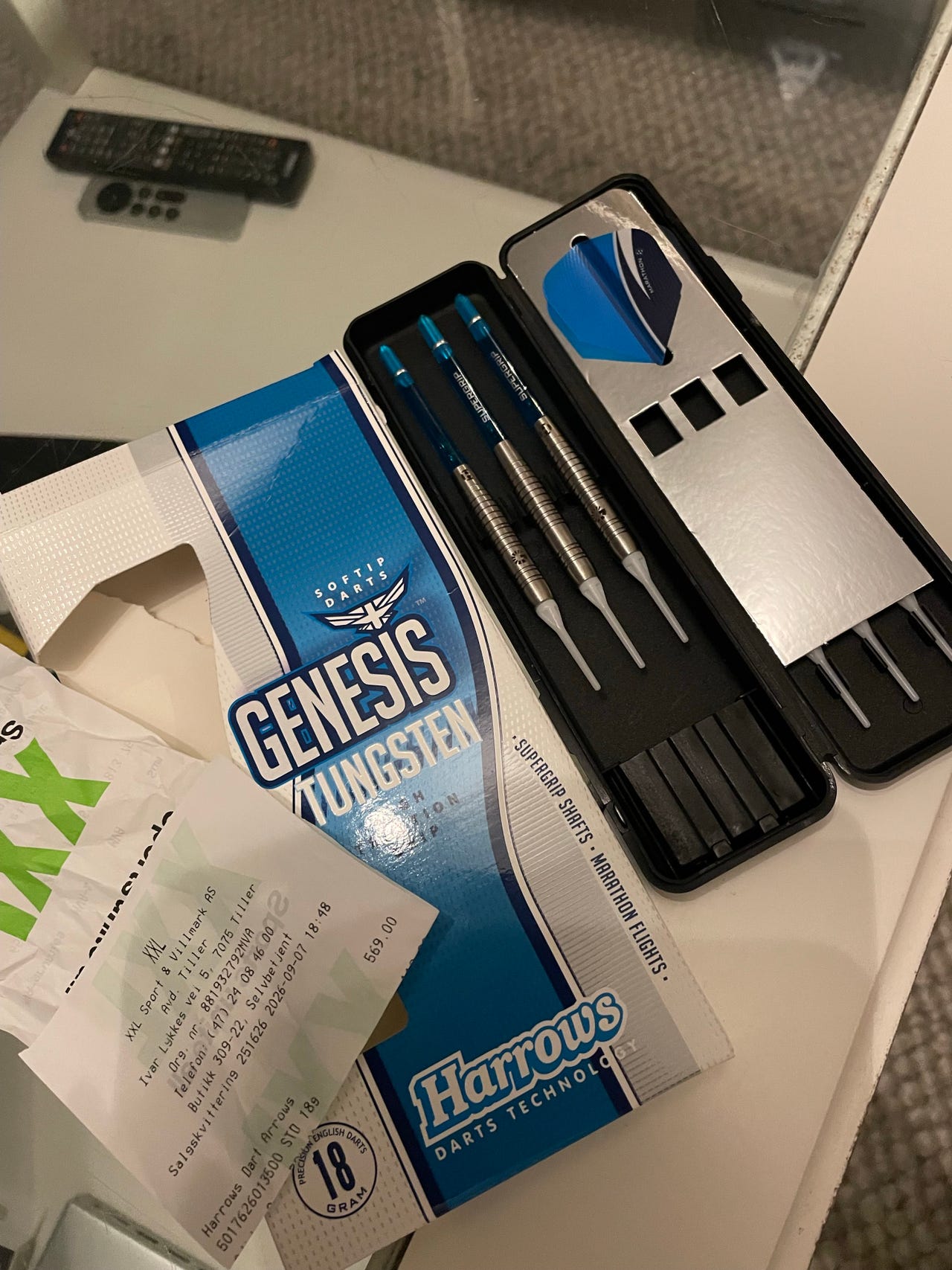 Harrows Genesis tungsten dartpiler med etui