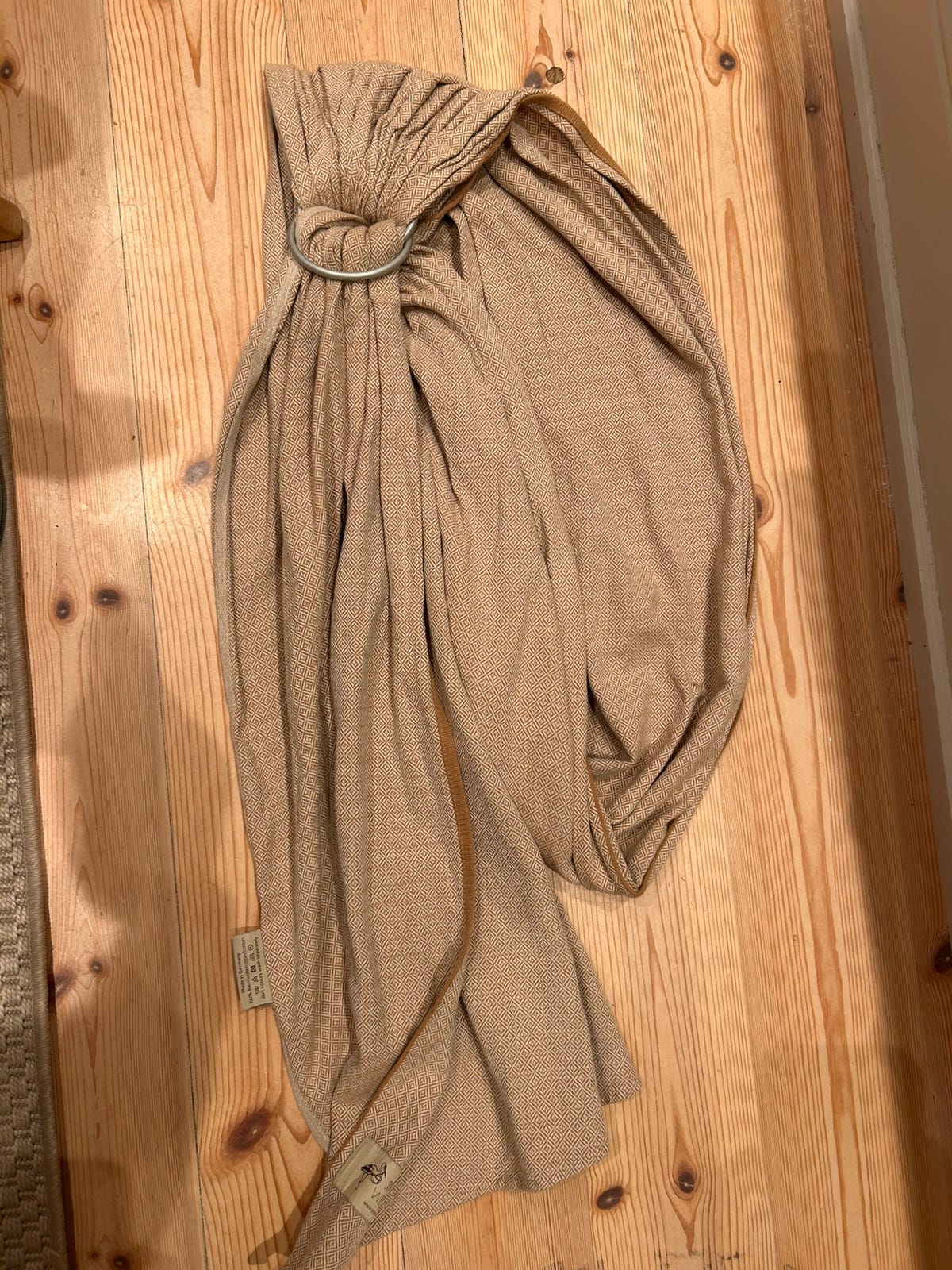 Storchenwiege ringslynge i 100 % bomull – beige/natur
