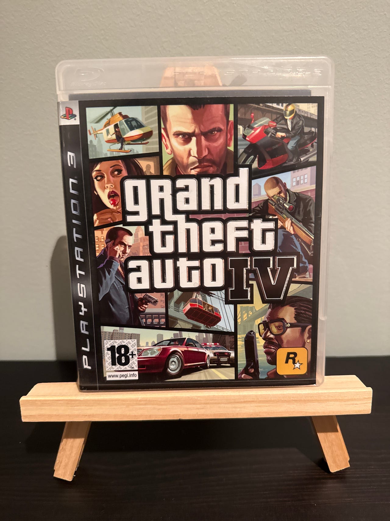 Grand Theft Auto IV - Komplett m/ kart