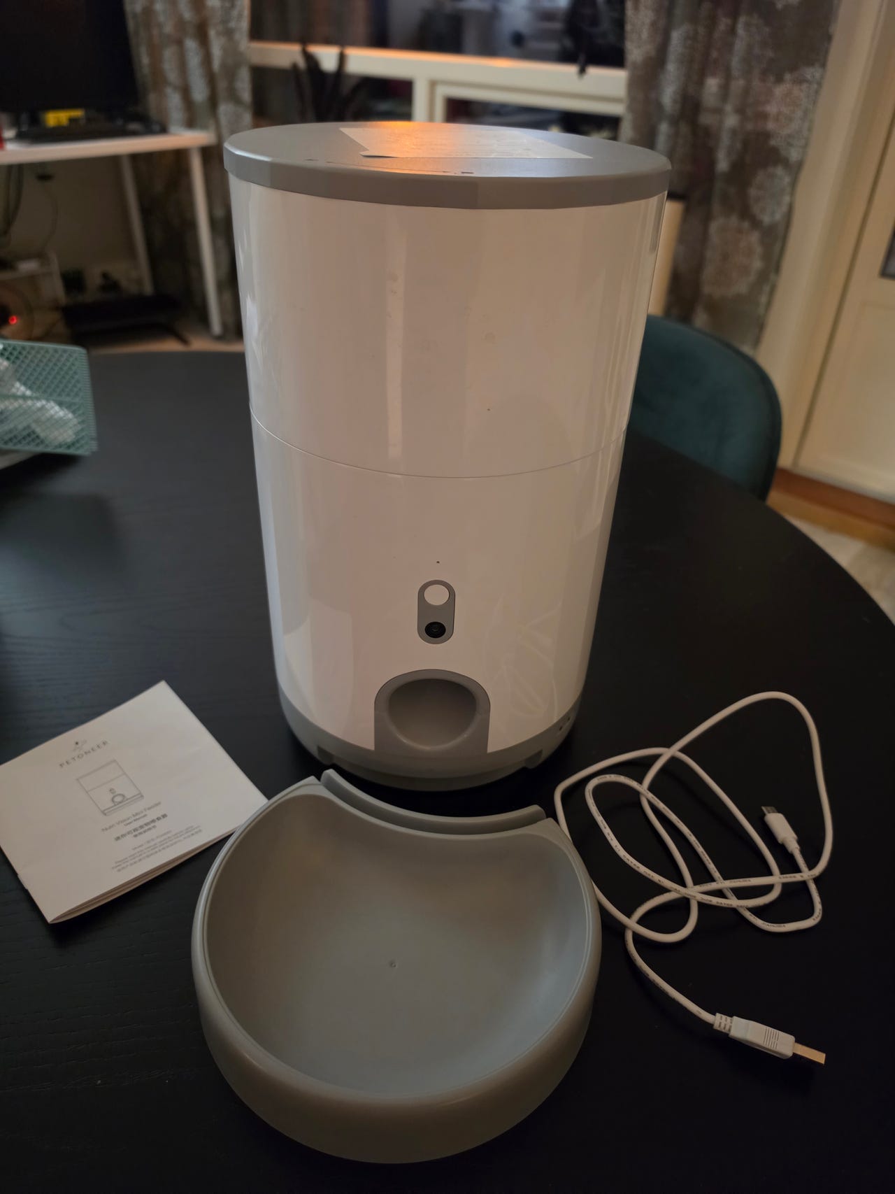 Automatisk forautomat (katt) med WiFi og kamera