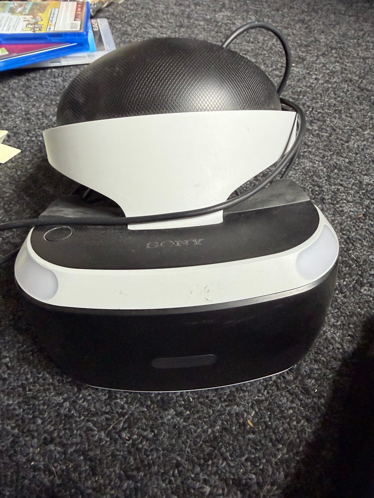 Sony PlayStation 4 + VR-headset med Move-kontrollere