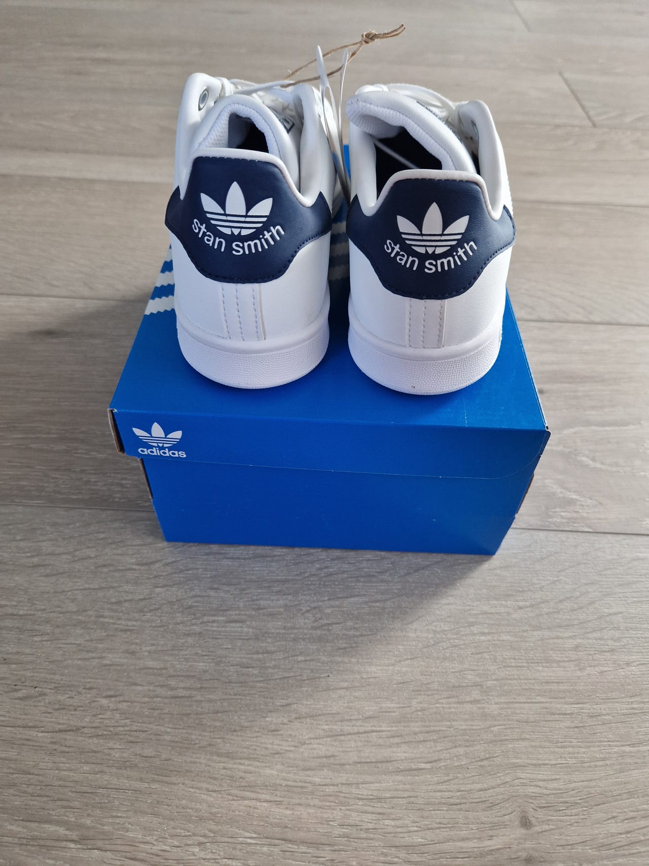 Ny adidas sko str 38