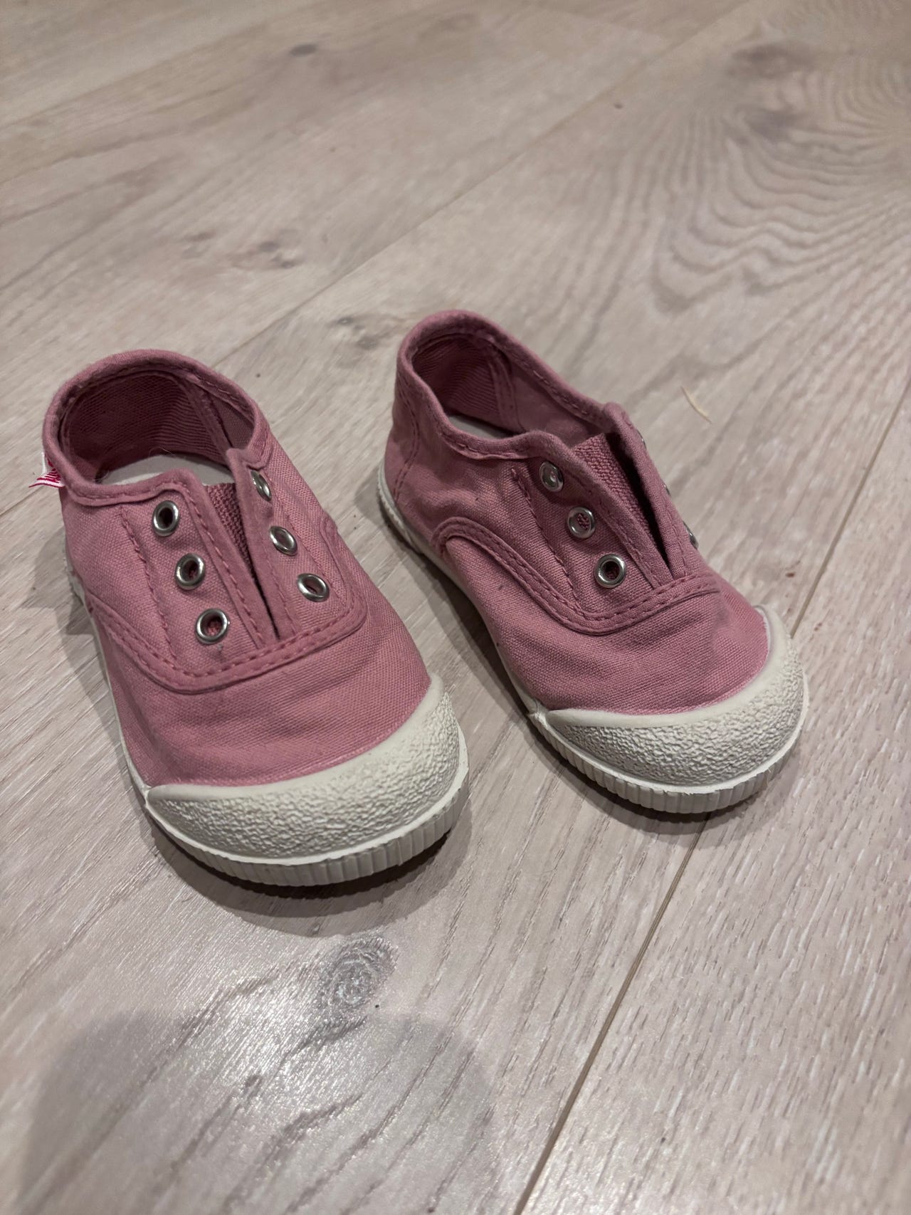 Ponny lette rosa sko str 22