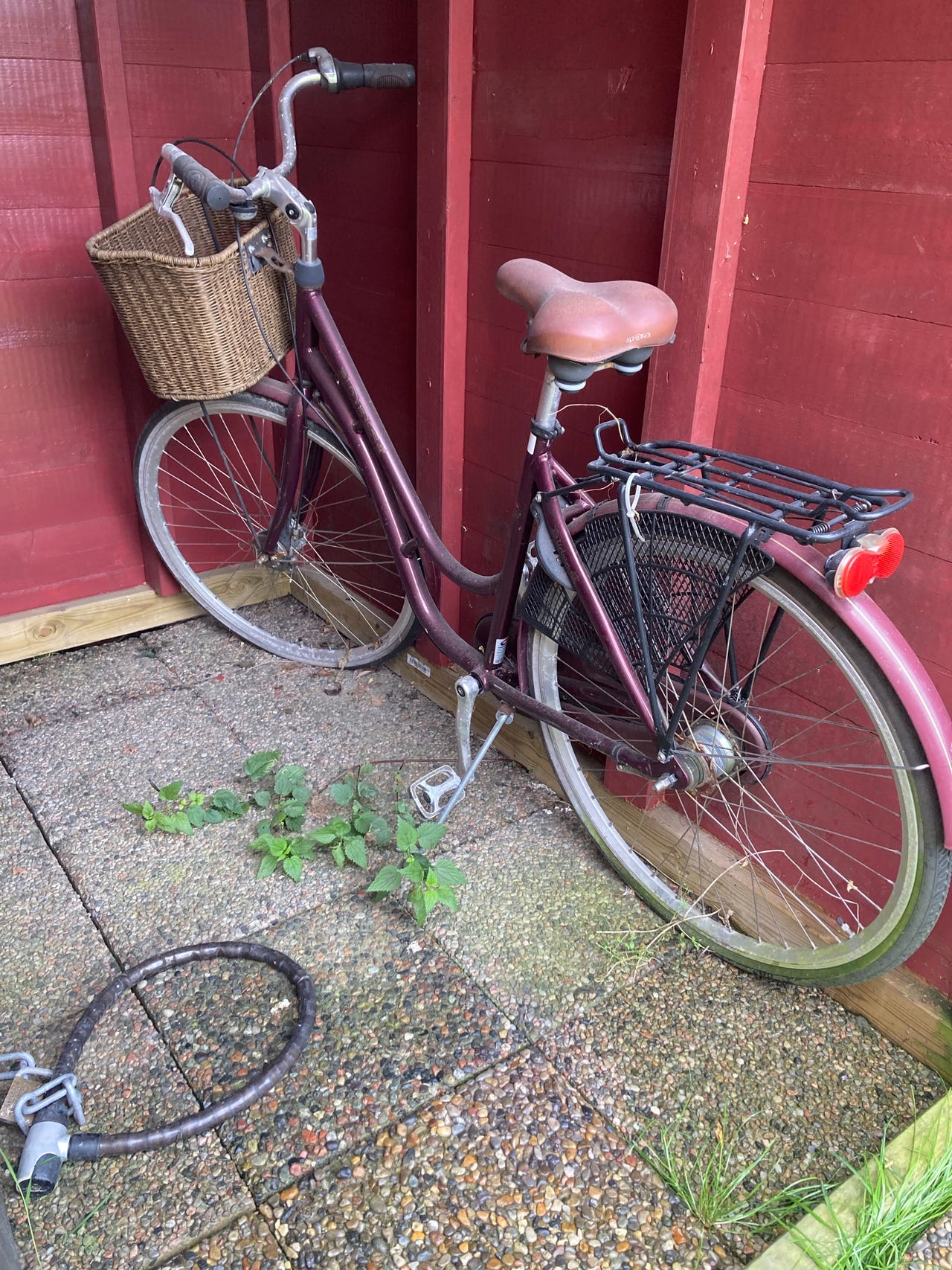 DBS dame landeveissykkel L 28"/700c rød