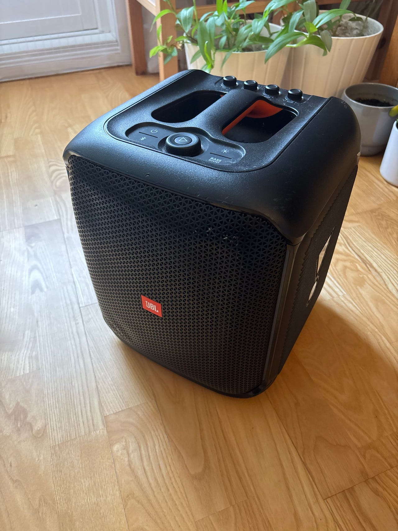 JBL bærbar Bluetooth høyttaler med mikrofon