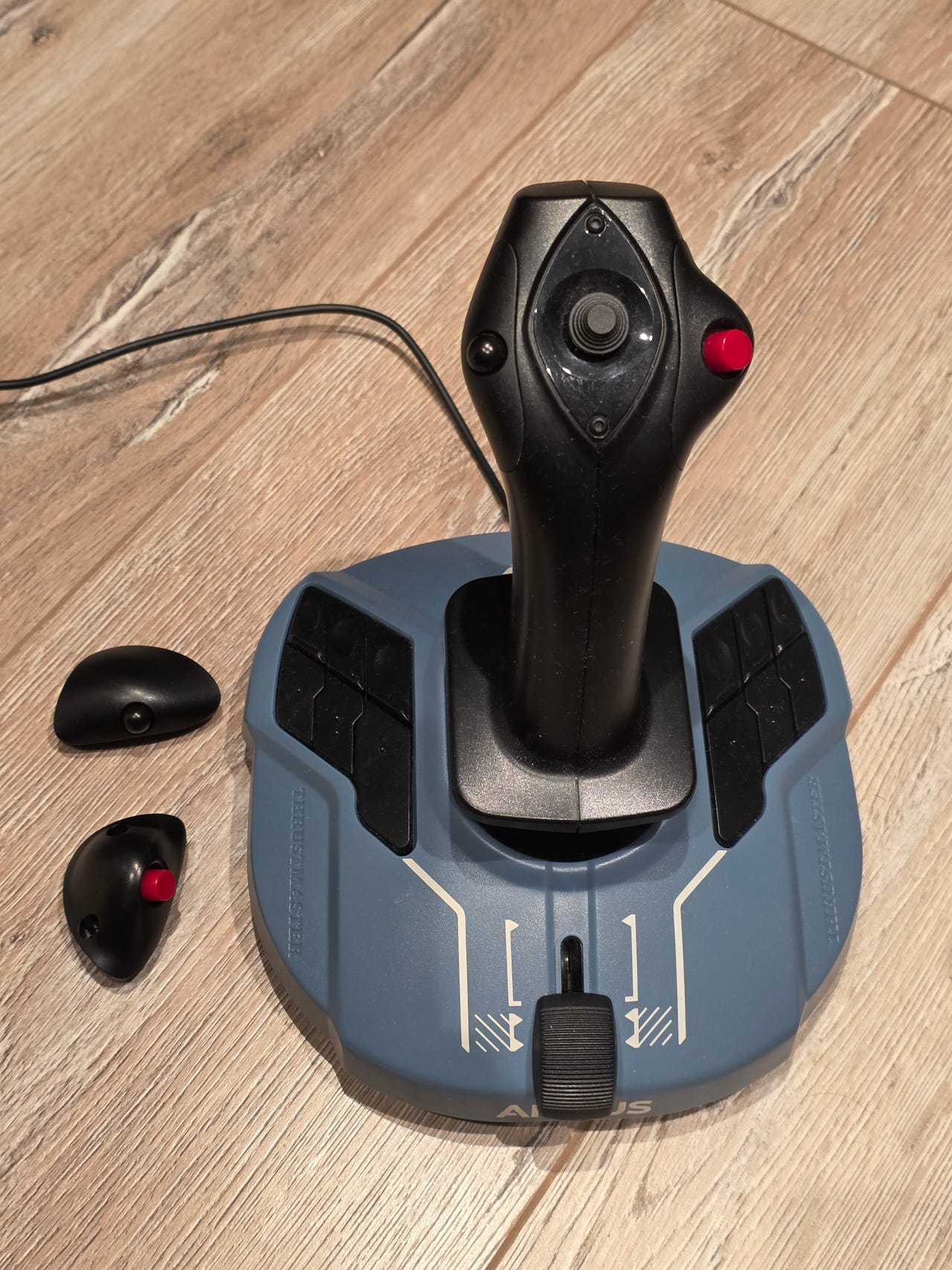 Thrustmaster TCA - Airbus Edition joystick.