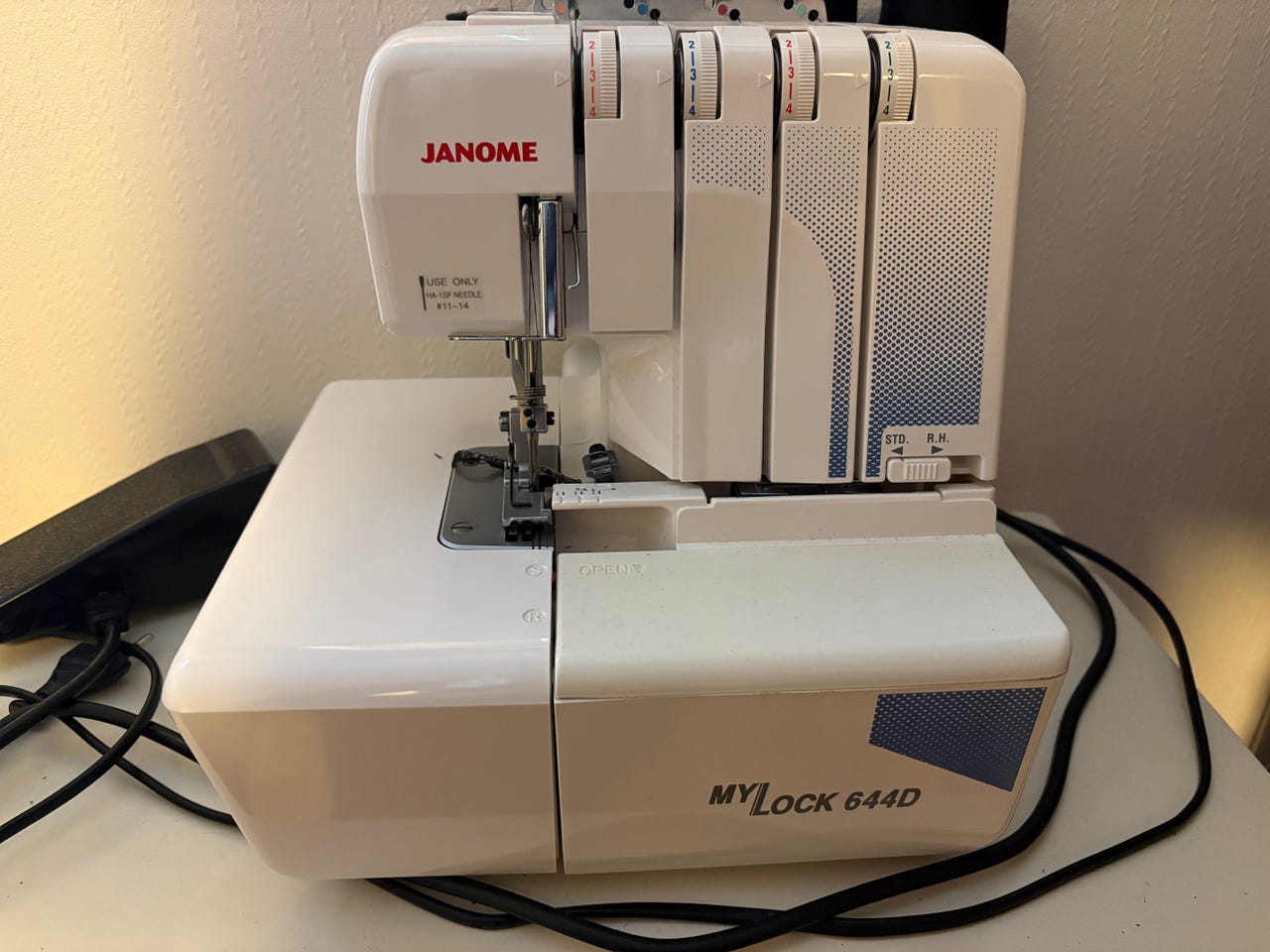 Janome MyLock 644D overlock symaskin