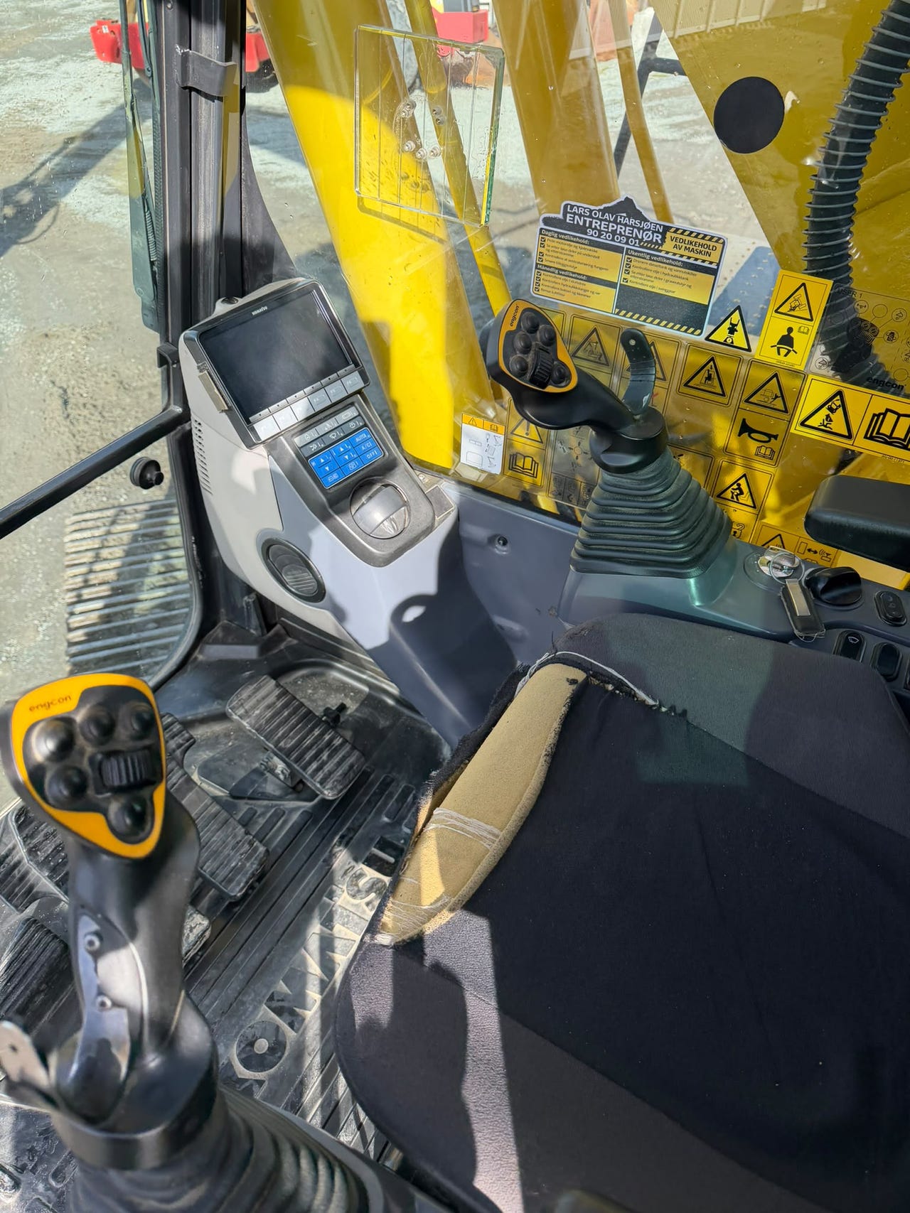Komatsu PC210LC-7 – bilde 17 av 20