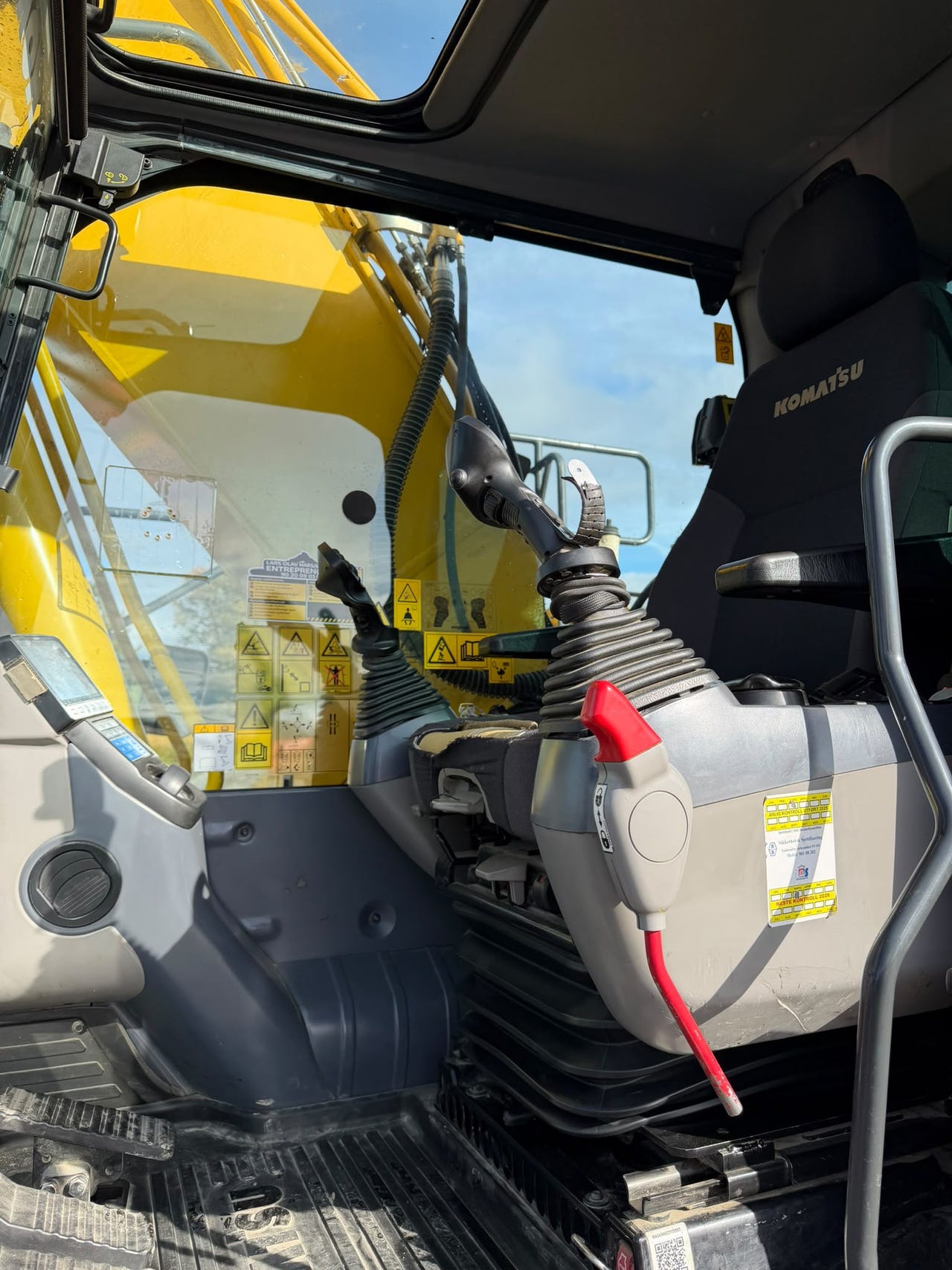 Komatsu PC210LC-7 – bilde 18 av 20