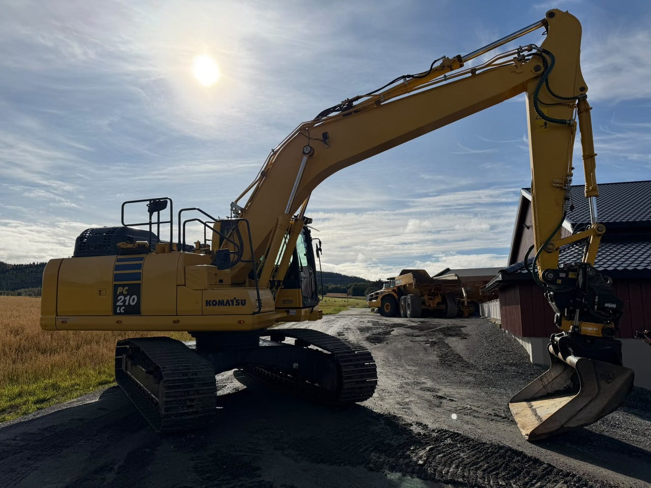 Komatsu PC210LC-7 – bilde 5 av 20
