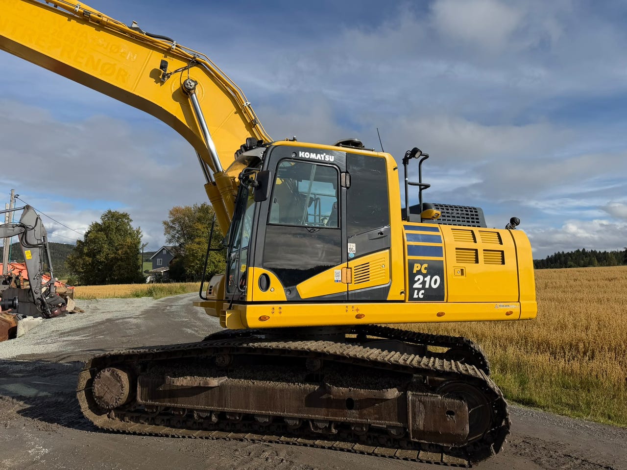 Komatsu PC210LC-7 – bilde 7 av 20