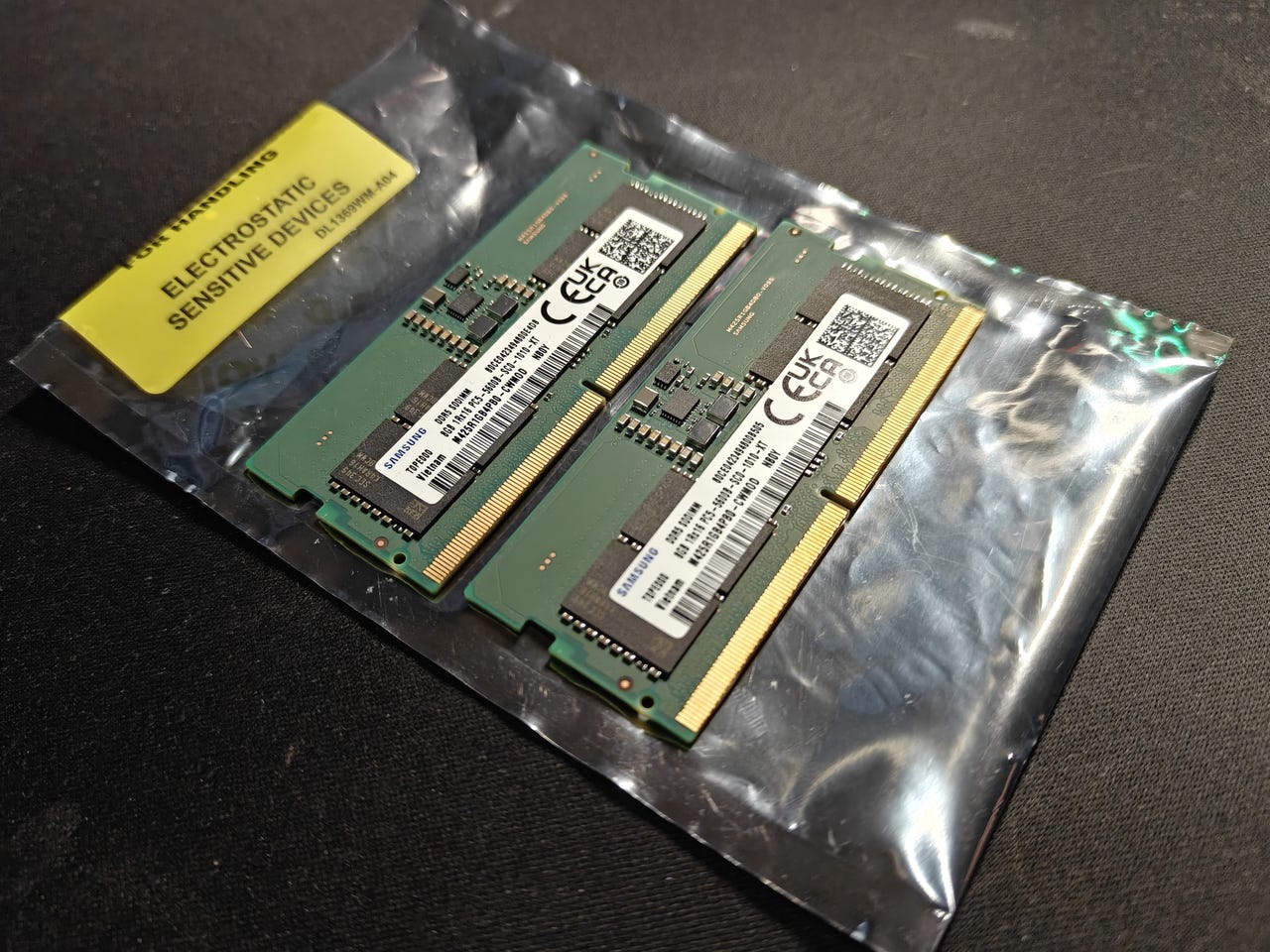Samsung 2x8GB ▫ 5600MHz ▫ DDR5-SODIMM (M425R1GB4PB0-CWMOD