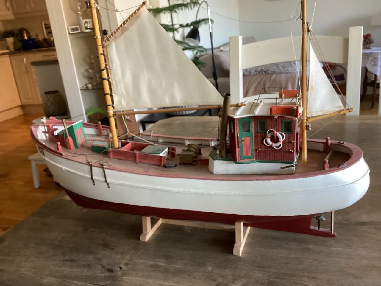 Håndbygget fiskekutter Mary Ann fra Billing Boats | FINN-torget