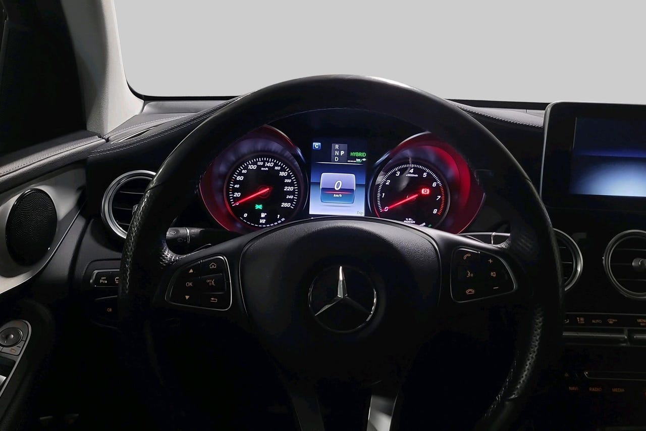 Mercedes-Benz GLC350 e 11 hos Sommerseth