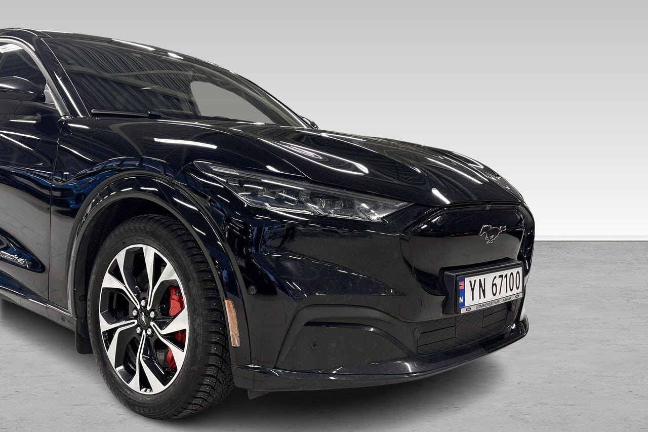 Ford Mustang Mach-E 2 hos Sommerseth