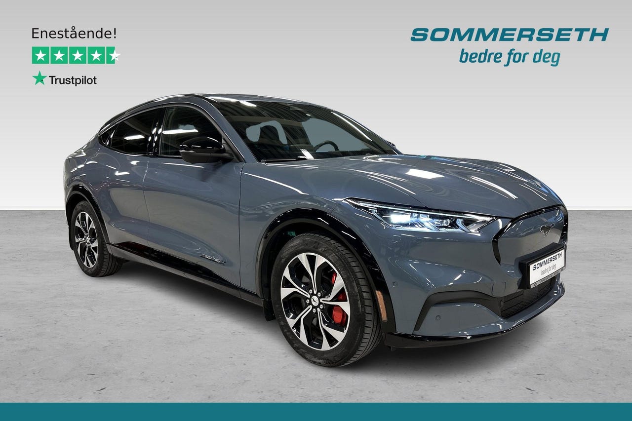 Ford Mustang Mach-E 1 hos Sommerseth