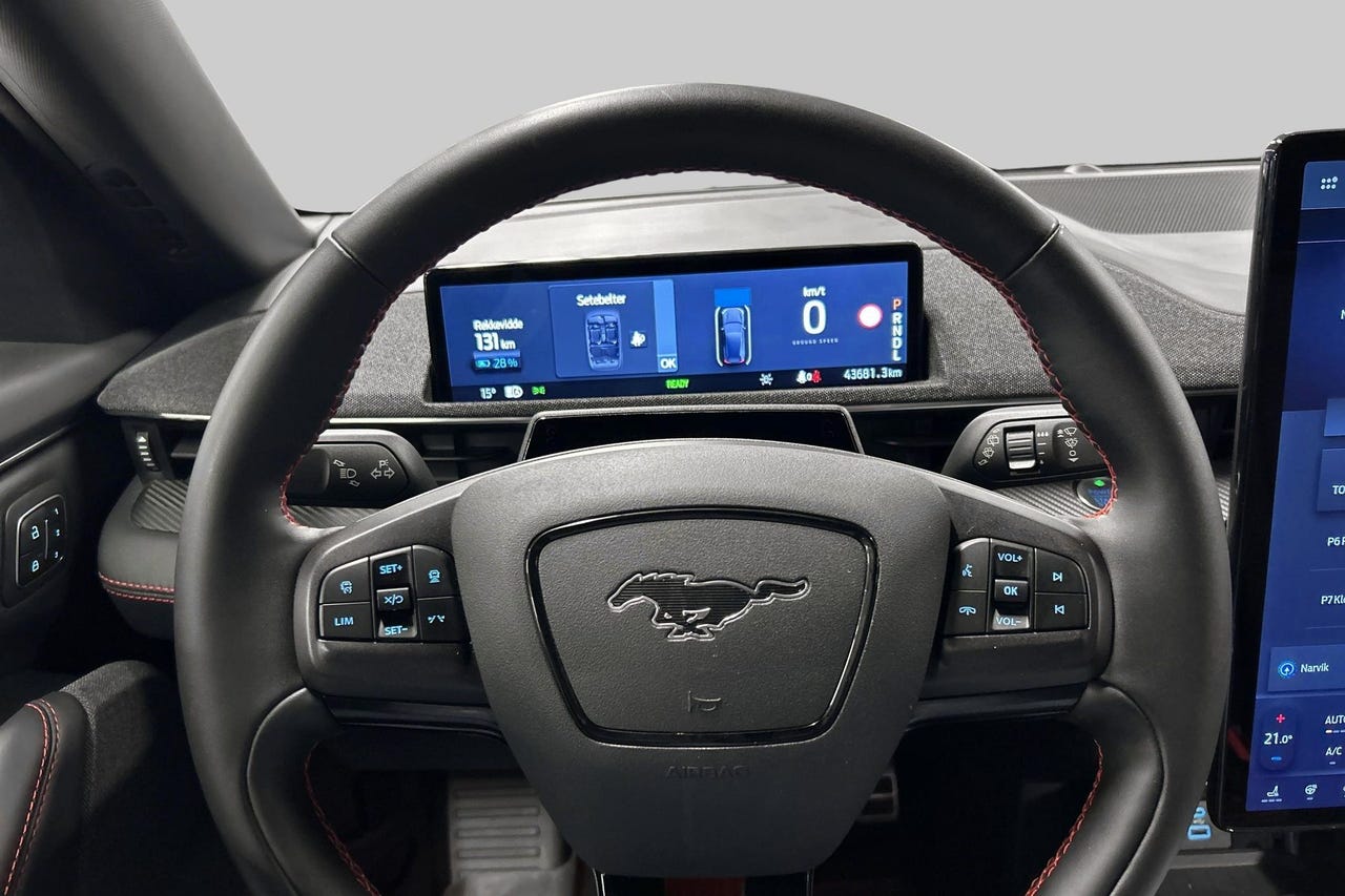 Ford Mustang Mach-E 12 hos Sommerseth