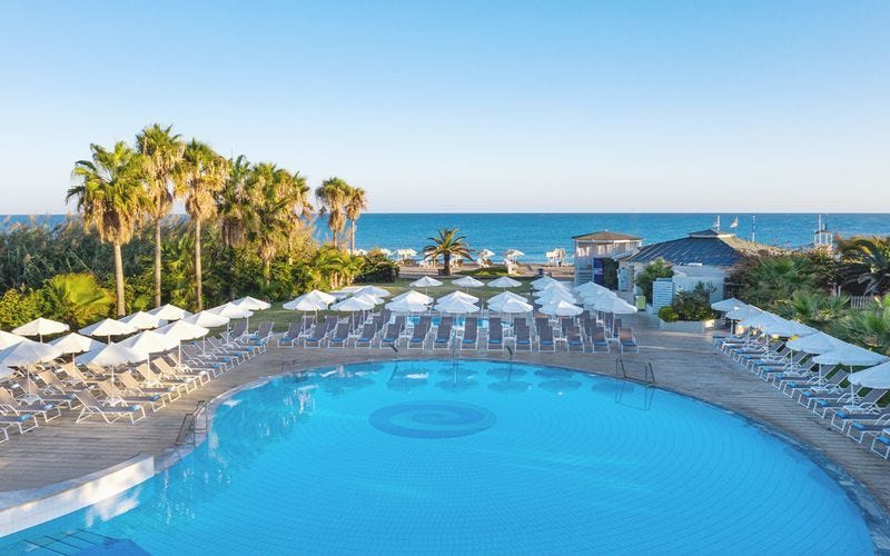 Minos Mare Beach Resort & Spa