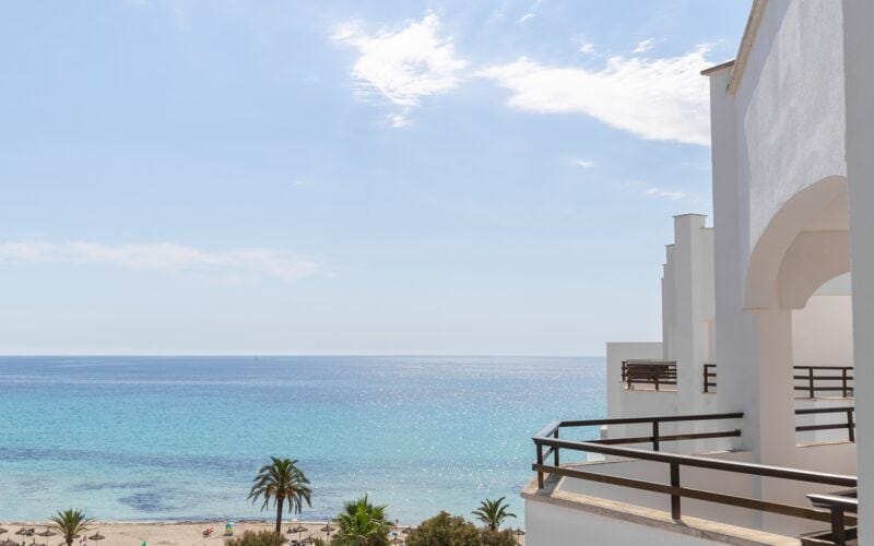 R2 Cala Millor Beach