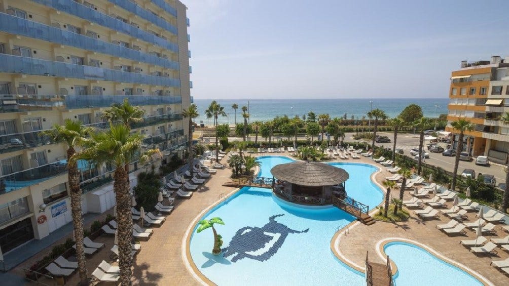 Golden Taurus Aquapark Resort